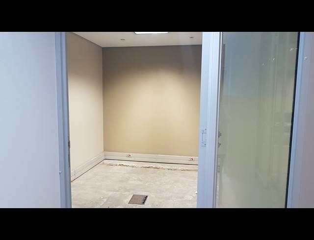 664M² OFFICE TO LET IN TYGER VALLEY